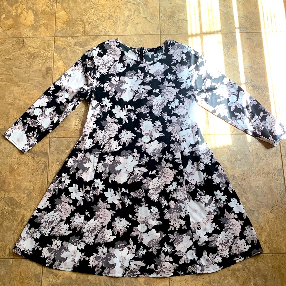 NEW LOOK Floral midi dress